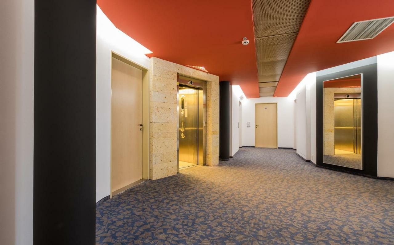 Semiramis Business Hotel 4*